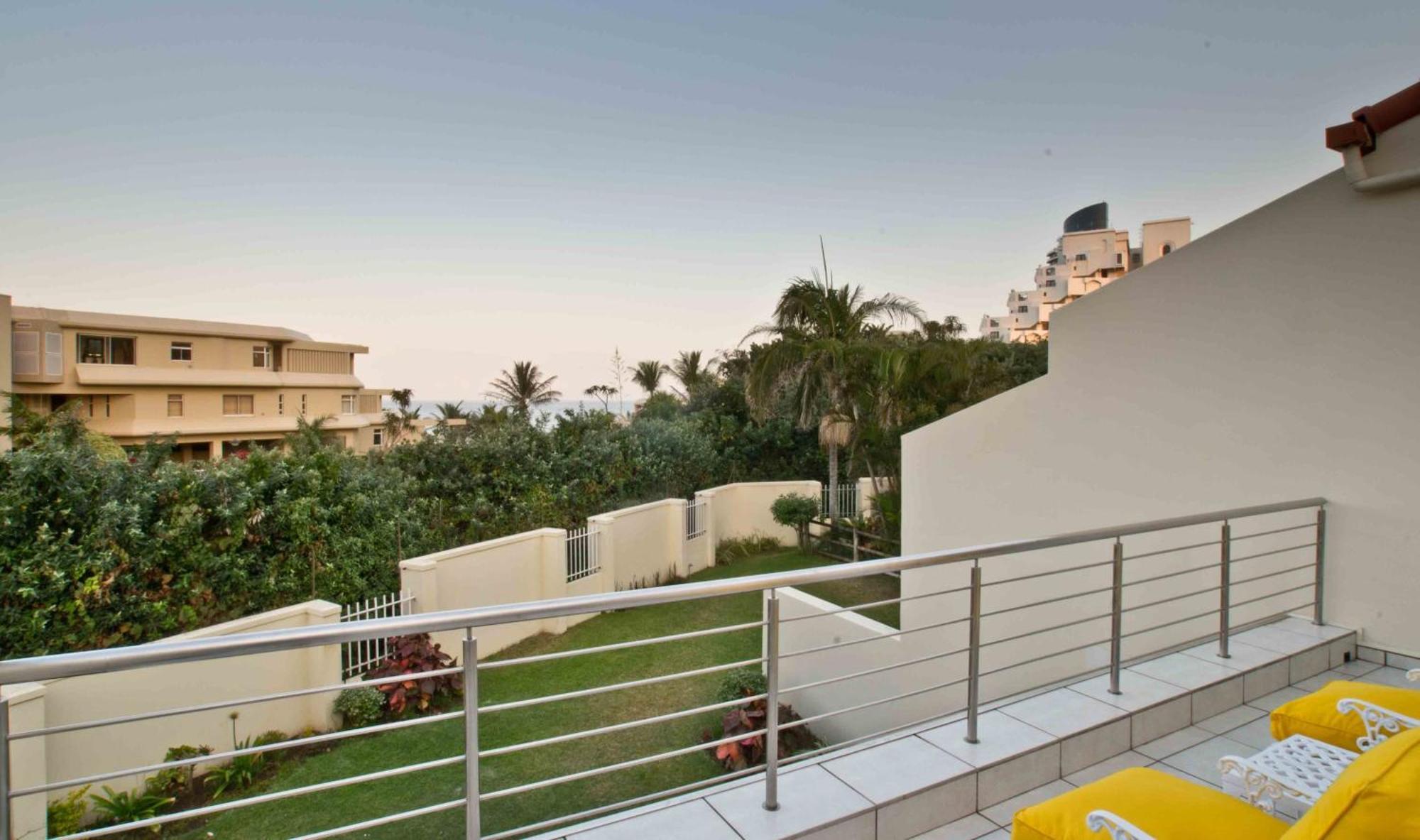 D3 Sea Lodge - By Stay In Umhlanga Durban Esterno foto