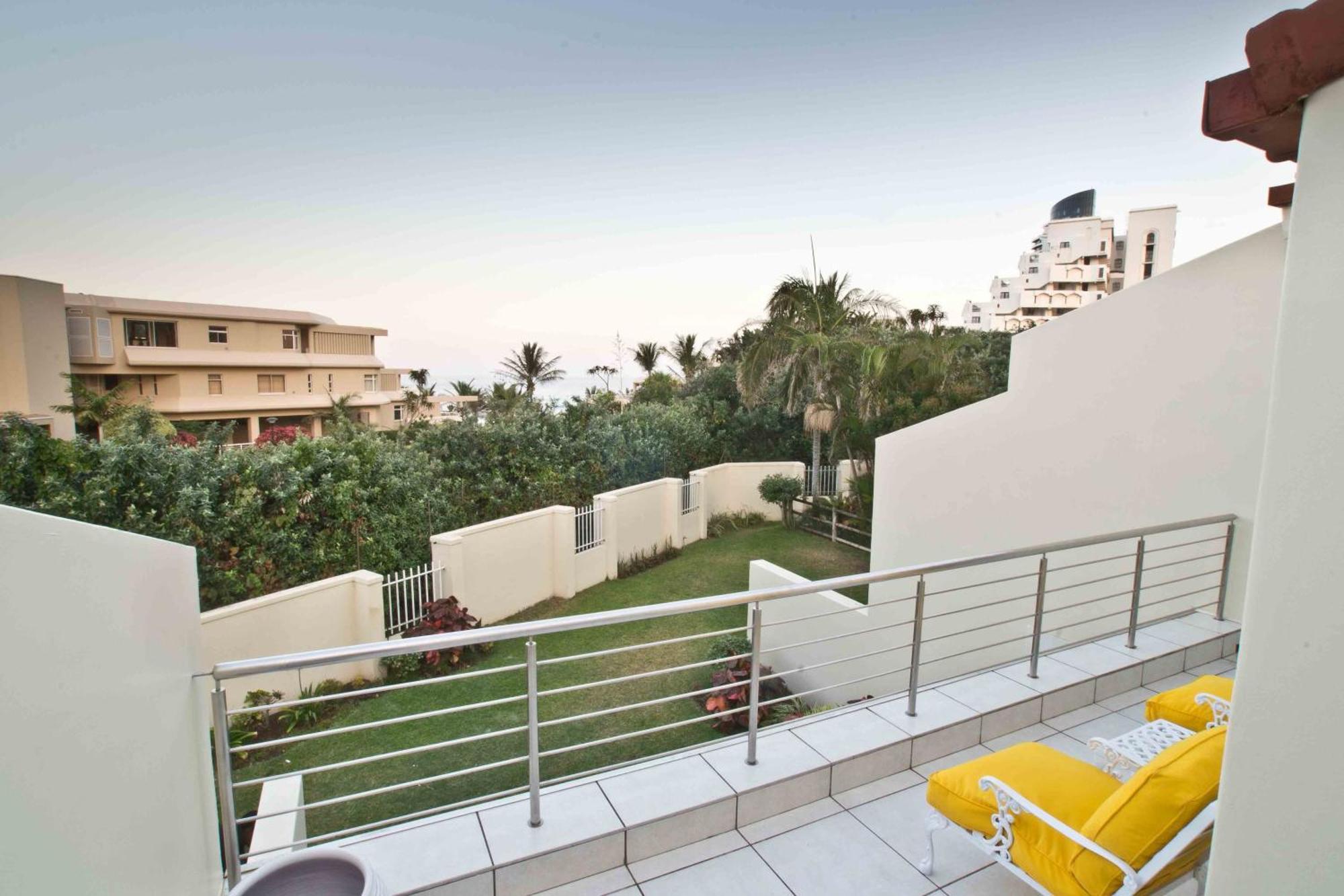 D3 Sea Lodge - By Stay In Umhlanga Durban Esterno foto